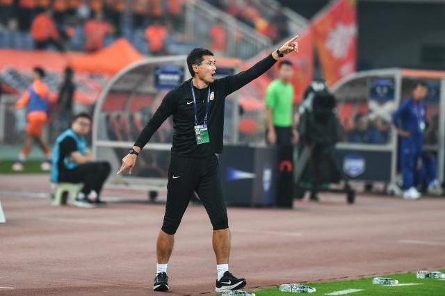 华体会APP-【中超第27轮前瞻】邵佳一阻击海港延续不败金身？