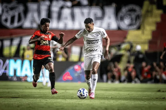 环球体育：武汉三镇74万美元报价巴西边锋费尔南迪尼奥被拒